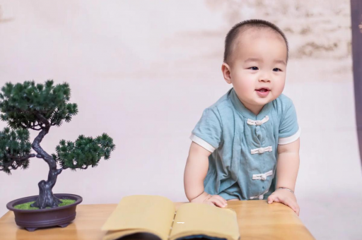 伊犁哈萨克十个月宝宝能吃西瓜吗